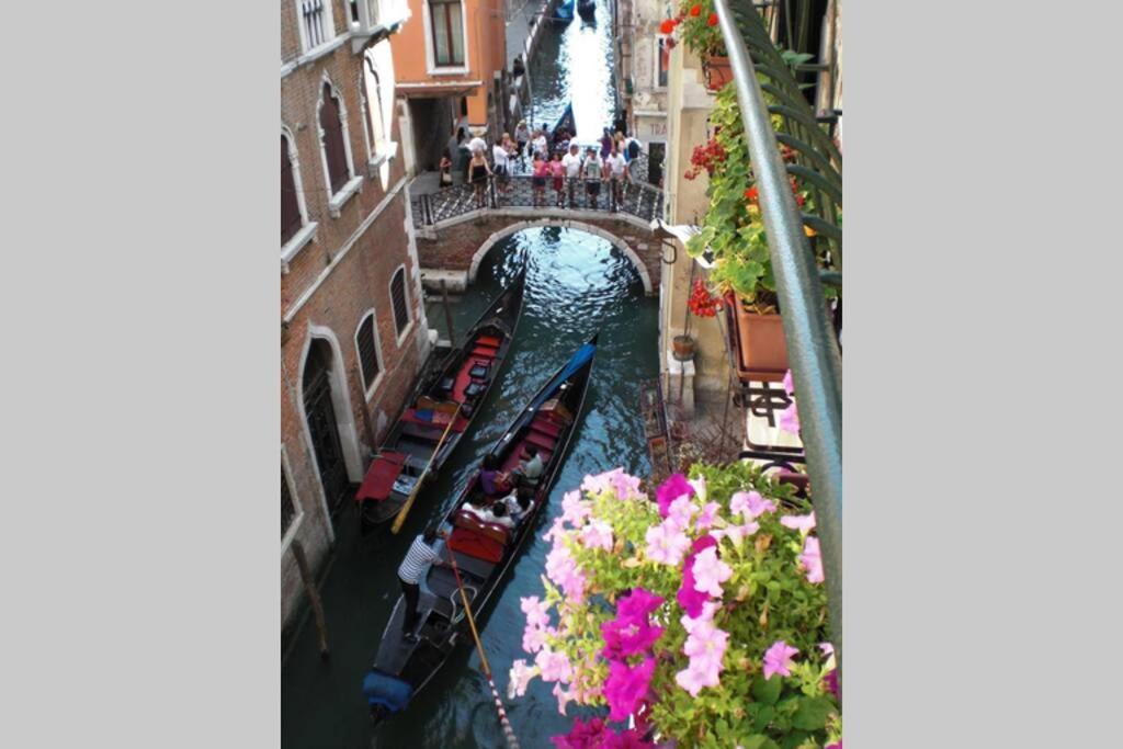 Leoncini With A Wonderful Canal View Venice Exterior photo