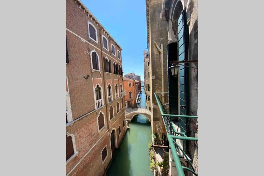 Leoncini With A Wonderful Canal View Venice Exterior photo